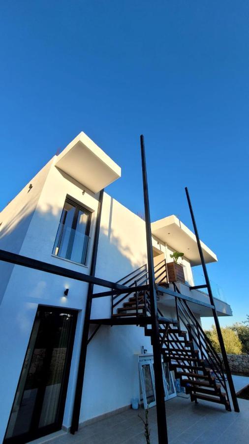 Sweet Home Himara Luaran gambar